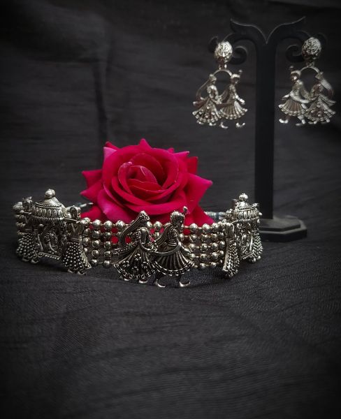Silver Oxidized Palki Choker Set
