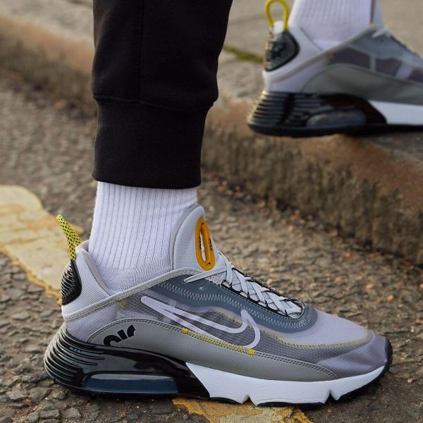 Nike React 270 Gry