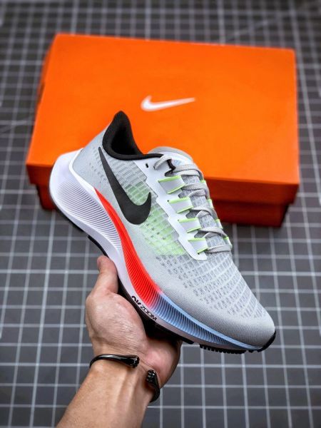 Nike pagasus 37