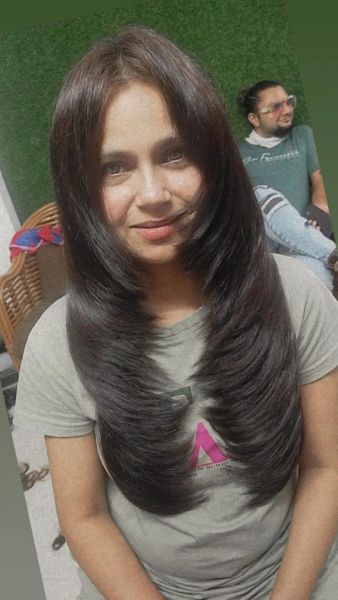Female Haircut 99 -rs  only ✂️insta I'd:- vasimrazakhan786