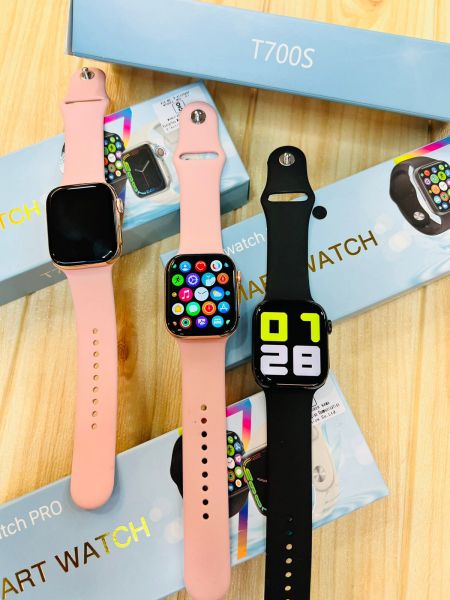 T700 Series 7 watch*         ✌