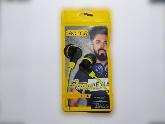 Realme discount bass earphones