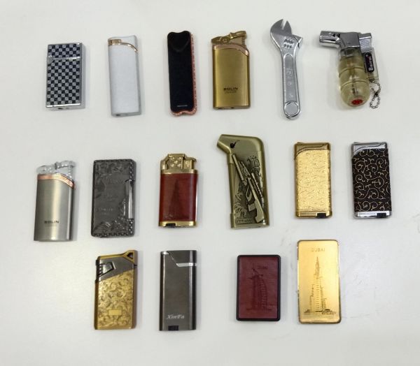 Multi design vintage style cigarette lighters reasonable price