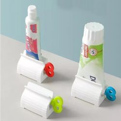 Toothpaste squeezer 