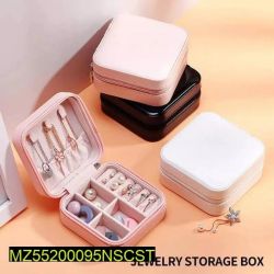 Portable jewellery organizer box