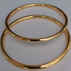 LIRISHA EXPORTS 22K GOLD PLATED BIG SIZE PLAIN BANGLES FOR GIRLS AND WOMEN ( SET OF 2 BANGLES )