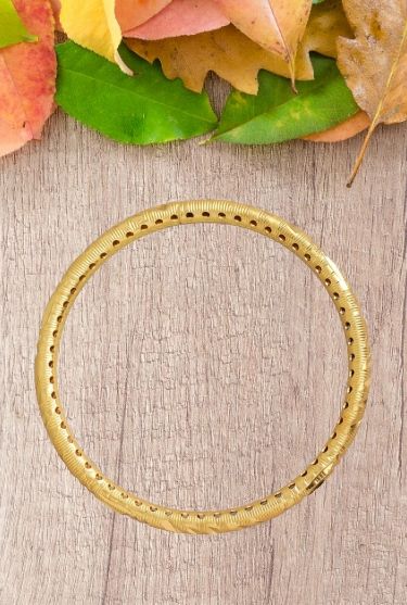 LIRISHA EXPORTS 22K GOLD PLATED LATEST DESIGN STYLISH GOLD CUTTING BANGLES SET OF 4