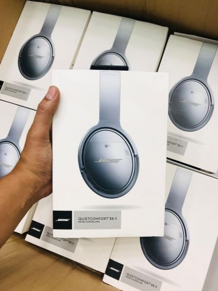Bose( headphones)