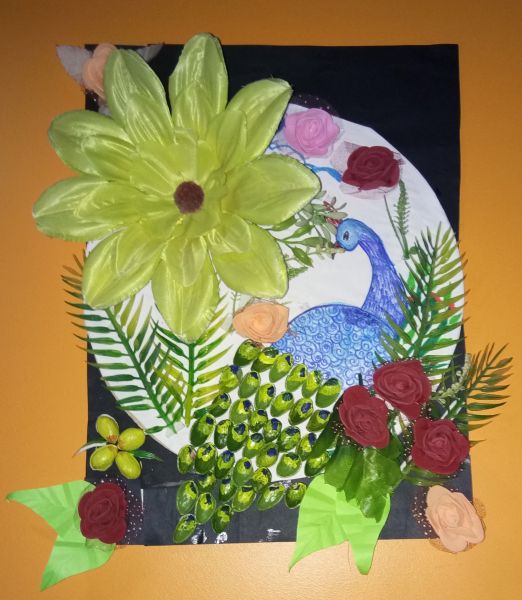Hidden peacock 