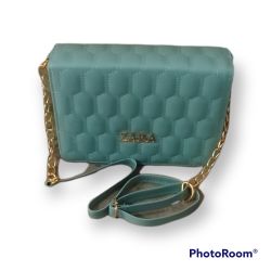Fancy slingbag