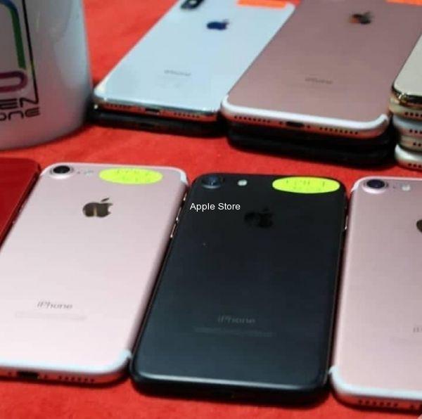 iPhone 8