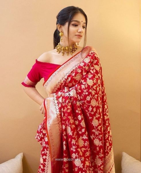 Pretty Rich Pallu And Jacquard Work On All Over The Soft Silk Saree