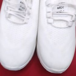 S&E (Sketchers copy) White sports shoes (girls) 