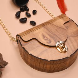WOODEN HENMEND BEG