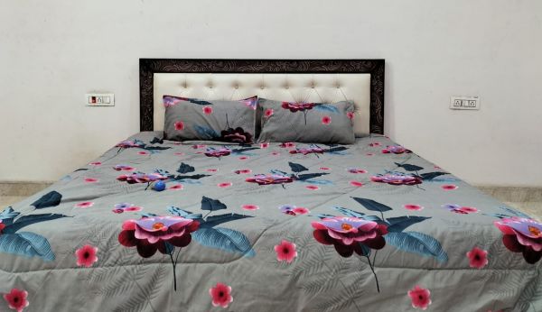 Super Soft AC Comforter set 1 PC King size Bedsheet Bedsheet 2 PC Pillow cover 1 PC AC Comforter 