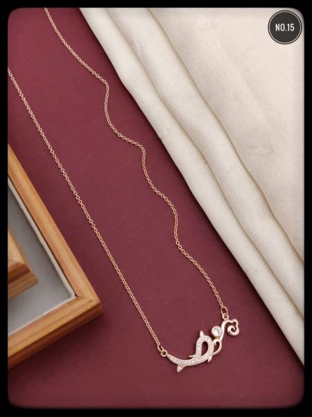 Girls lokets