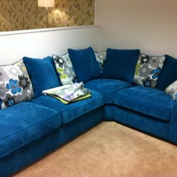 L shape sofa come bed and sofa