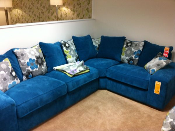 L shape sofa come bed and sofa