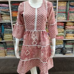 Fancy Round Short Top 