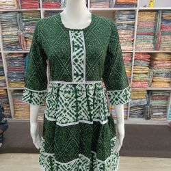 Fancy Round Short Top 