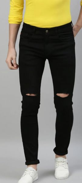 Black knee torn casual ankel fit