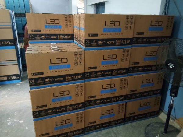 Smart andriod led tv wholesalers 