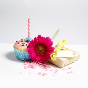 Flowers,cakes & Gifts