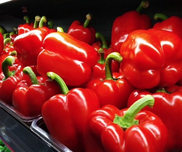Organic Red Capsicum (red bell pepper)